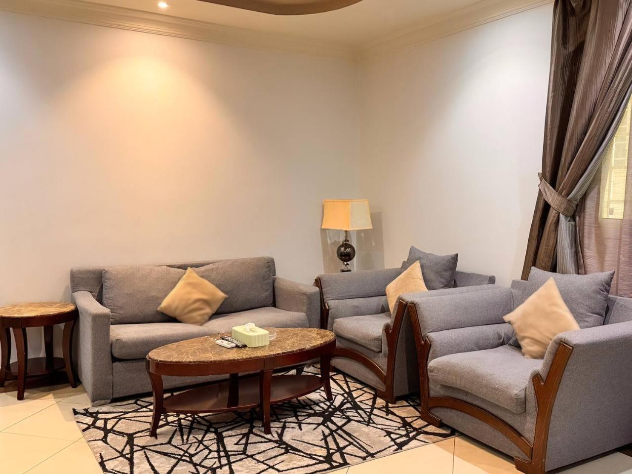 Hudo Al Masa Hotel Riyadh Bagian luar foto